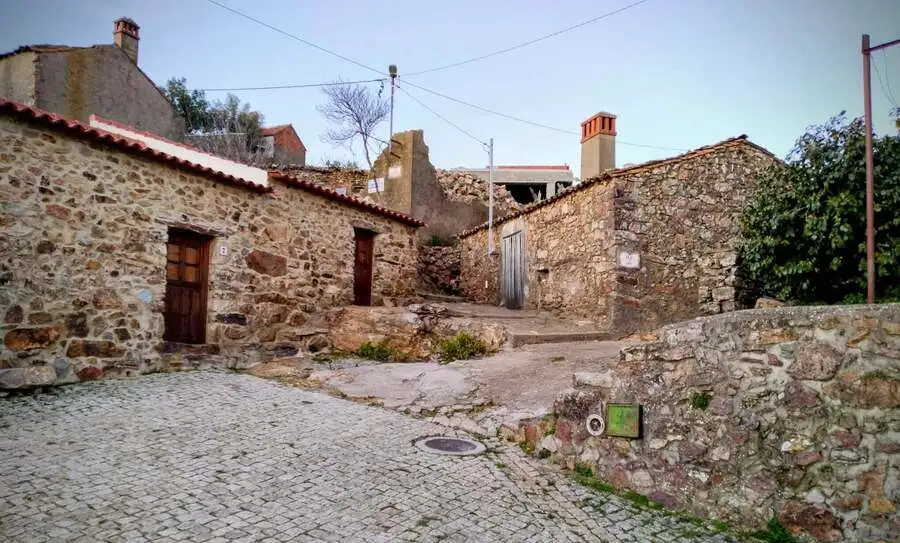 Casas de pedra rústica