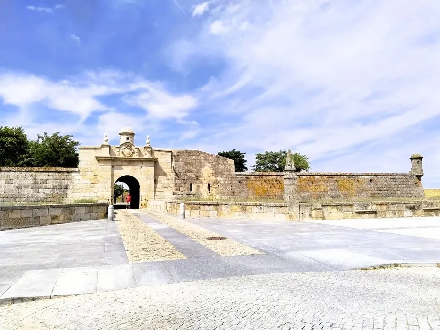 Muralhas da Vila de Almeida, Portugal.